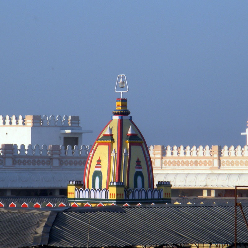 Outstation cab from Hyderabad to Mantralayam